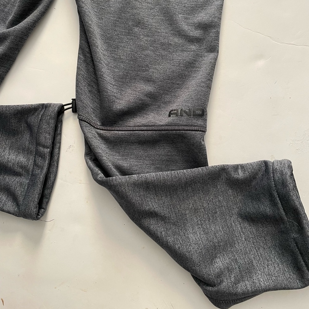 AND1 Men's Fleece Basketball Training Joggers Gray Athletic Gym Sweatpants Sz S - Picture 9 of 12